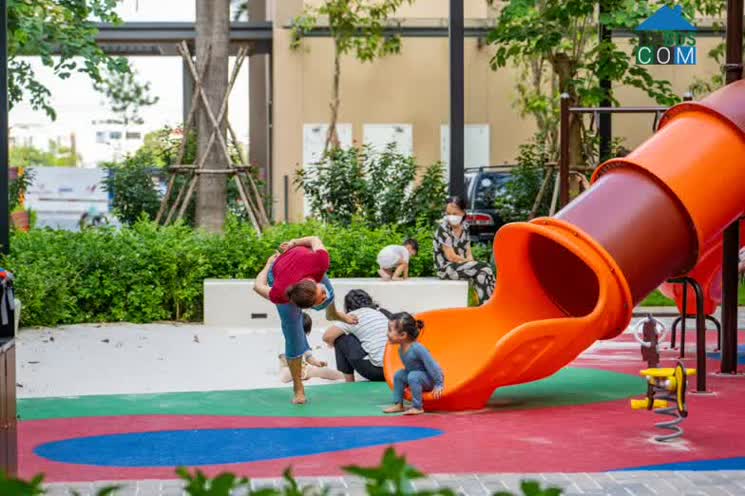 Ảnh Kiếm Nhà “Vừa Túi Tiền” Ở Khu Tây TP.HCM Có Dễ?