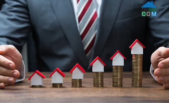 Đầu tư bất động sản hay bất kỳ lĩnh vực nào cũng đòi hỏi có kinh nghiệm, kiến thức, đặc biệt trong thời điểm thị trường khó khăn như hiện nay. Ảnh minh họa