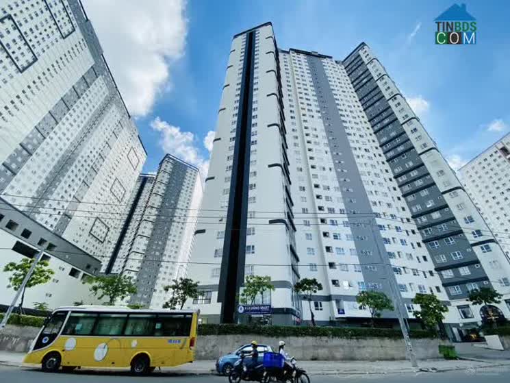 Tiến độ Topaz Elite thời điểm tháng 8/2022, hiện dự án đã bàn giao và hoàn thành thêm hạng mục trung tâm thương mại.