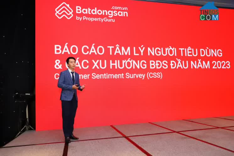 Ông Lê Bảo Long – Giám đốc Chiến lược Tinbds.COM trình bày Báo cáo CSS