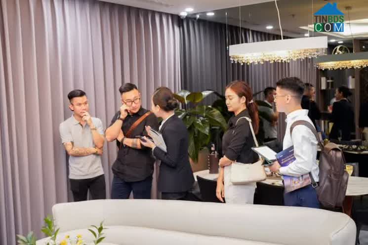 Ảnh Nới Room Tín Dụng Có Tạo Cú Hích Cho Thị Trường Nhà Ở Dịp Cuối Năm?