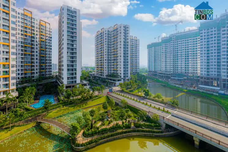 Với các khu đo thị mật độ dân số đông, chất lượng sống tốt sẽ rất khó có chuyện giá nhà giảm.