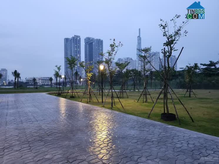 The River Thủ Thiêm tháng 10/2022