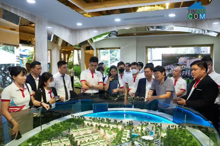 Ông Cao Anh Tuấn, kiến trúc sư trưởng chia sẻ thông tin về dự án