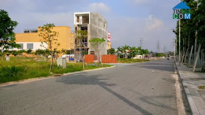 Đất nền vùng ven Hà Nội đang trải qua giai đoạn ảm đạm khi thanh khoản tại nhiều khu vực yếu