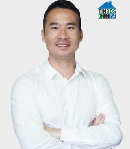Ông Bạch Dương, Tổng giám đốc của Tinbds.COM