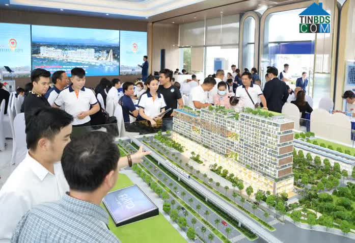 Bất động sản phục hồi nhanh với các sản phẩm phục vụ nhu cầu thực, chậm với loại hình đầu tư, đầu cơ.