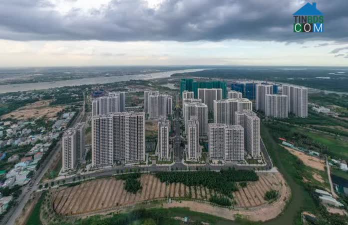 Thủ tướng yêu cầu NHNN điều tiết để hạ lãi suất cho vay bất động sản.