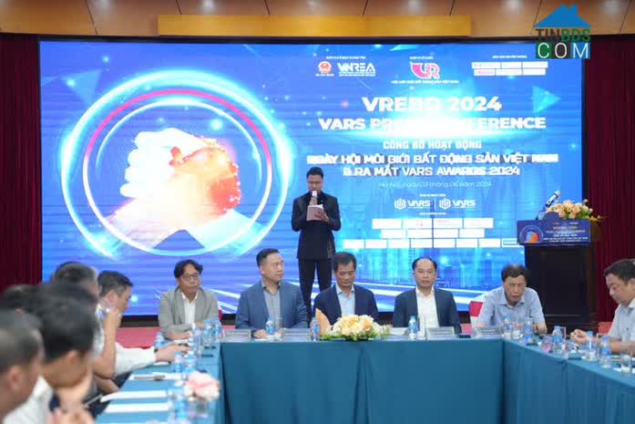 Ảnh Công Bố Hoạt Động Ngày Hội Môi Giới Bất Động Sản Việt Nam Và Ra Mắt Vars Awards 2024