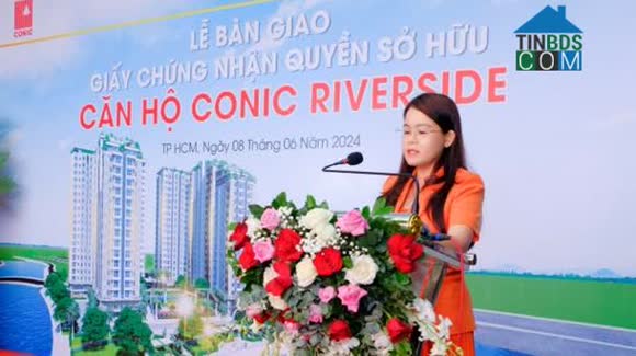 Ảnh Conic Trao Giấy Chứng Nhận Quyền Sở Hữu Căn Hộ Conic Riverside