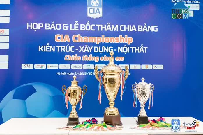 Những chiếc Cup của giải bóng “CIA Championship 2023”