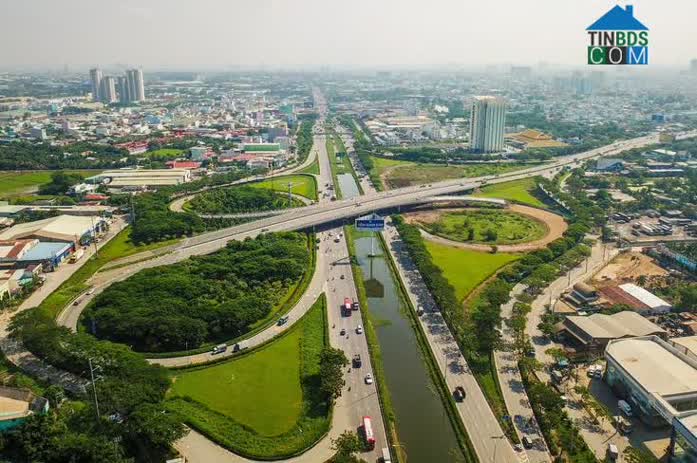 Hạ tầng sẽ tiếp tục là bể phóng cho thị trường BĐS miền Nam phát triển trong các năm tới.