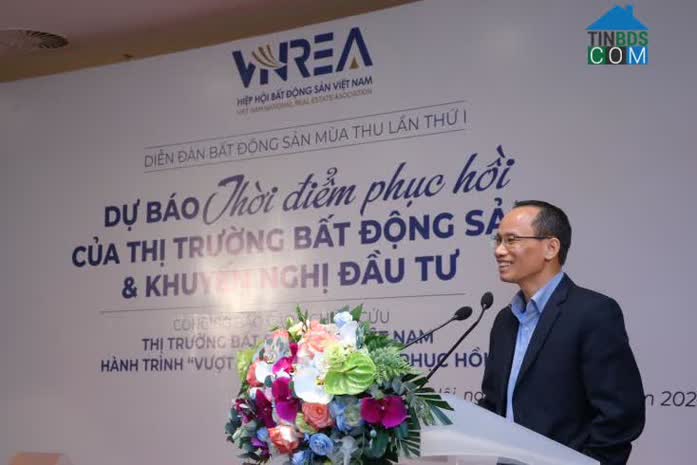 TS. Cấn Văn Lực, Chuyên gia Kinh tế trưởng BIDV, thành viên Hội đồng Tư vấn chính sách tài chính, tiền tệ Quốc gia