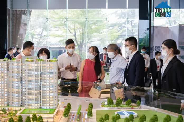 Sự sôi nổi của thị trường chuyển nhượng giúp các chủ đầu tư thấy rõ nhu cầu thị trường