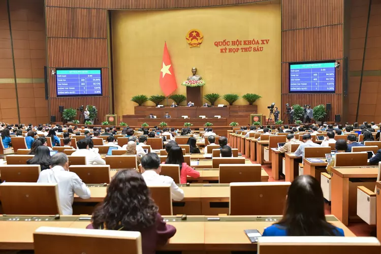 Ảnh Thông Qua Luật Nhà Ở, Luật Kinh Doanh Bất Động Sản, Những Điểm Mới