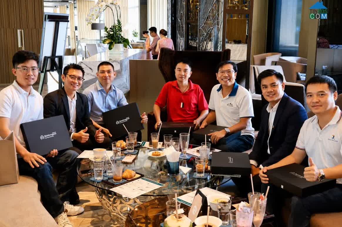 Ảnh VIP Coffee Talk #04: Dữ Liệu, Sự Kiên Trì Và Khách Hàng Chất Lượng Giúp Môi Giới Khánh Hòa Sẵn Sàng Đón Chu Kỳ Tăng Trưởng Mới