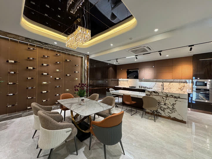 Ảnh Khai Trương Showroom Nội Thất Lâm Đồng: Mắt Xích Chiến Lược Trong Hệ Sinh Thái Nội Thất – BĐS