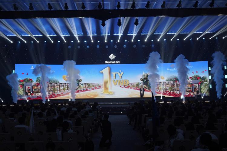 Ảnh Công Ty CP Mai Bá Hương Tổ Chức Kick Off Tại ThiskyHall, TP.HCM