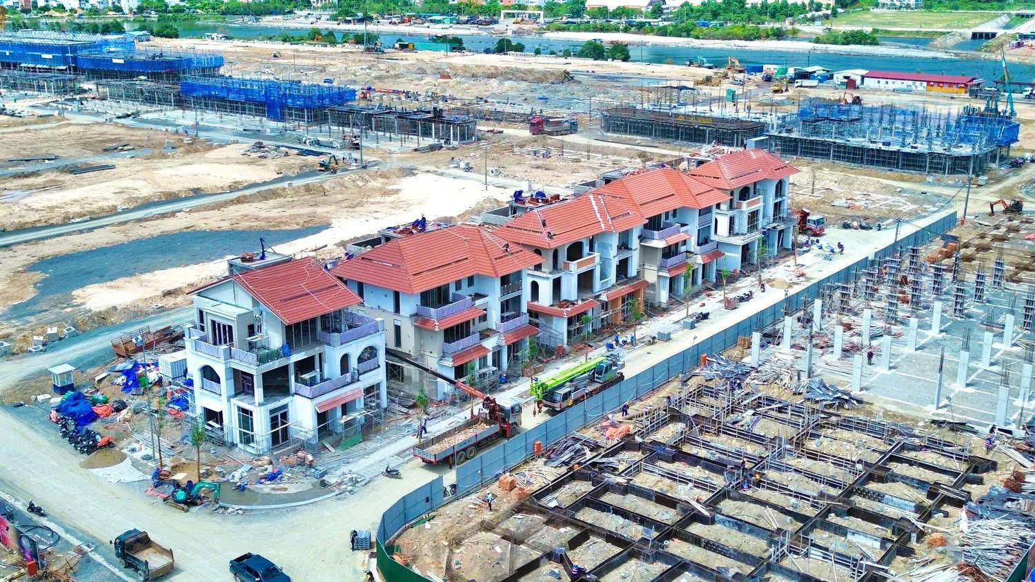Ảnh DELTA Dồn Lực Chinh Phục Tiến Độ Tại Các Đại Công Trường