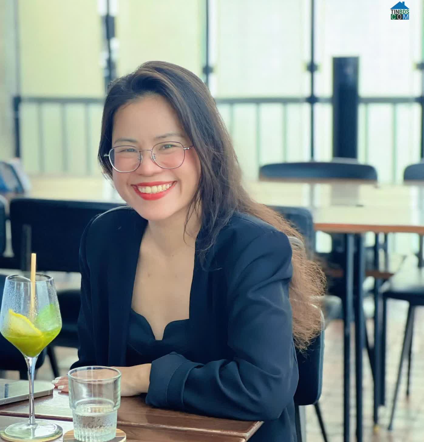 Ảnh Môi Giới Bất Động Sản Thích Ứng Ra Sao Khi Dòng Tiền Thận Trọng Và Giao Dịch Chậm Lại?