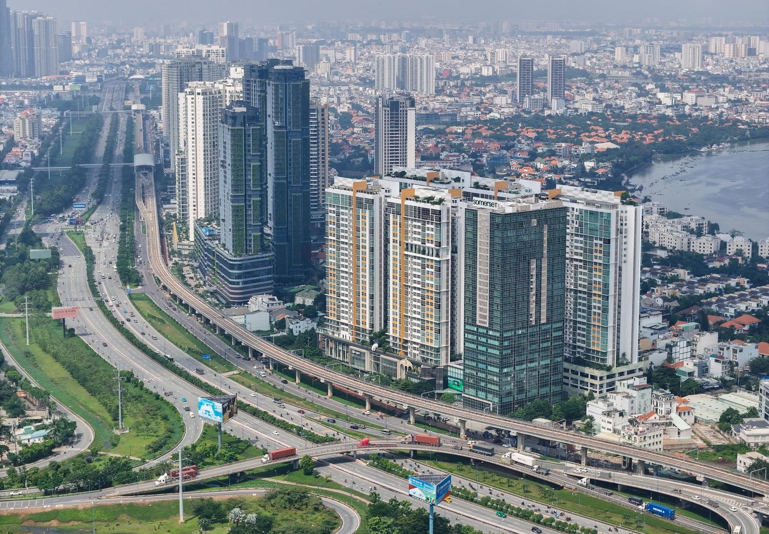 Ảnh Tái Cấu Trúc Lõi Đô Thị, Mở Cực Tăng Trưởng Mới: Bất Động Sản Hà Nội Và TP.HCM Sẽ Thay Đổi Ra Sao?