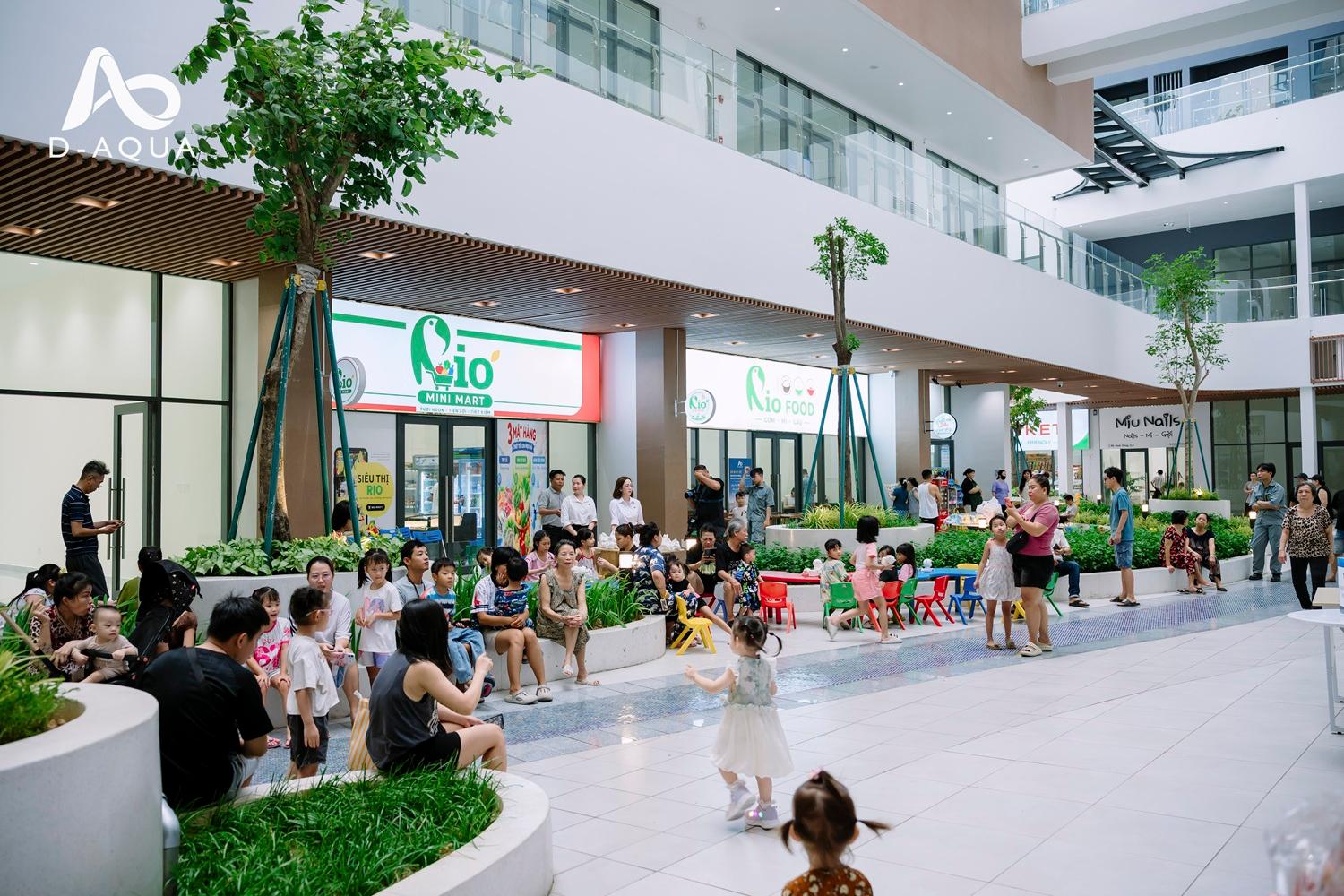 Ảnh Shop Thương Mại Hưởng Lợi Từ Những Hoạt Động Cộng Đồng