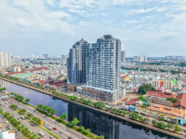 Ảnh Thương Phố Bên Sông – Sức Hút Khó Cưỡng Của Shop Thương Mại Đã Hiện Hữu Tại D-Aqua