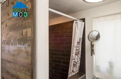Ảnh Nhà đẹp làm từ thùng xe tải cũ