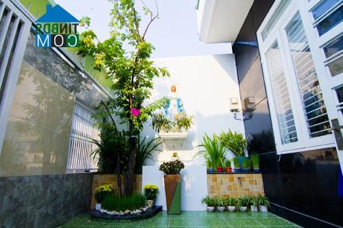 Ảnh Biến nhà trong hẻm trở nên tiện nghi hơn