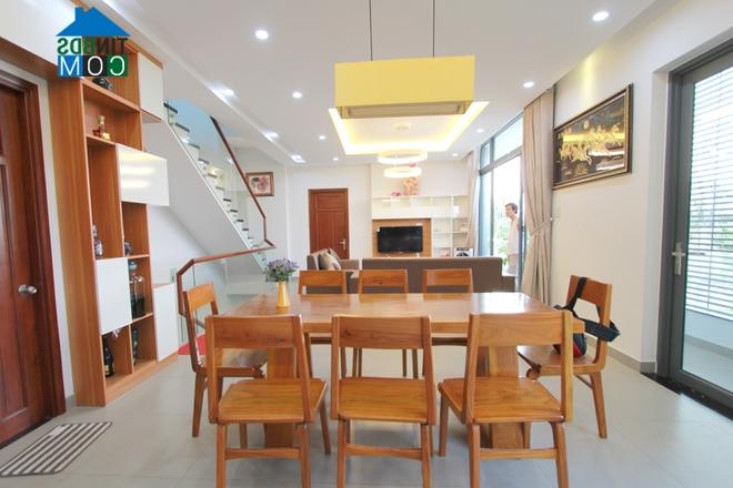 Ảnh Thiết kế nhà góc phố đa năng, DT 90m2