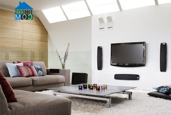 Tuy nhiên 01 phòng ngủ là chưa đủ với gia đình tôi nên tôi mong các kiến trúc sư tư vấn cải tạo căn hộ này thành 02 phòng ngủ cho tiện sinh hoạt. Tôi xin chân thành cảm ơn! (Ngọc)