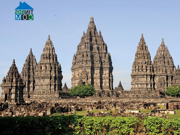 Ảnh Prambanan- tuyệt tác kiến trúc Hindu giáo