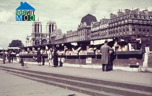 Ảnh Một thoáng Paris qua những khung hình cũ