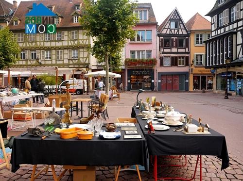 Ảnh Kiến trúc cổ xưa ở phố Colmar yên bình