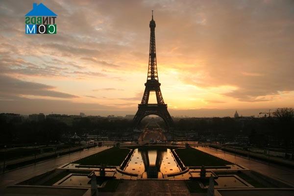 Ảnh Nhìn lại lịch sử tháp Eiffel nhân ngày khai trương