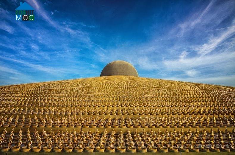 Ảnh Kiểu kiến trúc Phật giáo của ngôi đền Wat Phra Dhammakaya