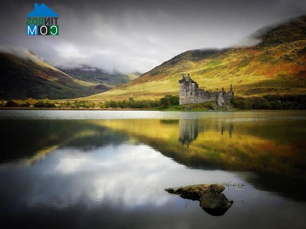 20. Lâu đài Kilchurn, Loch Awe, Scotland.