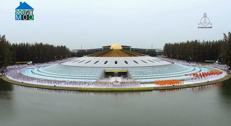 Ảnh Kiểu kiến trúc Phật giáo của ngôi đền Wat Phra Dhammakaya