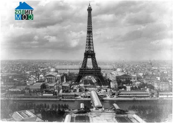 Ảnh Nhìn lại lịch sử tháp Eiffel nhân ngày khai trương