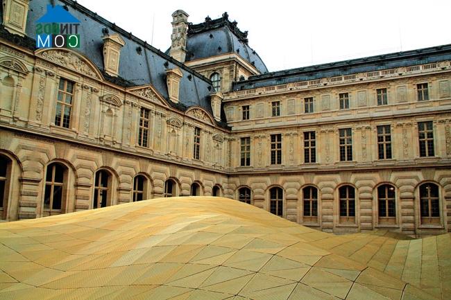 Ảnh Bảo tàng Louvre - Kết nối cổ điển và hiện đại