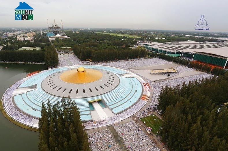 Ảnh Kiểu kiến trúc Phật giáo của ngôi đền Wat Phra Dhammakaya