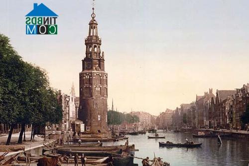 Ảnh Chiêm ngưỡng vẻ đẹp muôn màu của kiến trúc cổ Amsterdam