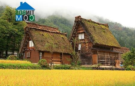 Ảnh Ngắm những ngôi làng đẹp như cổ tích