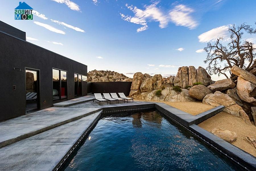 Ảnh Chiêm ngưỡng nhà siêu sang giữa sa mạc California