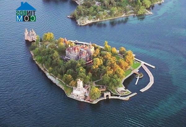 Ảnh Độc đáo kiến trúc nhà ở, biệt thự trên mặt nước