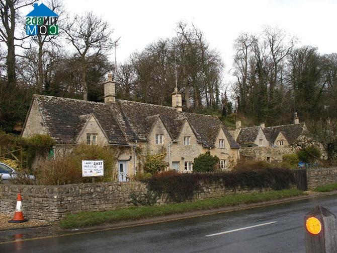 Ảnh Vẻ đẹp cổ điển của ngôi làng Bibury