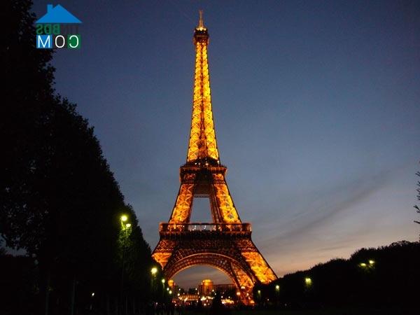 Ảnh Nhìn lại lịch sử tháp Eiffel nhân ngày khai trương