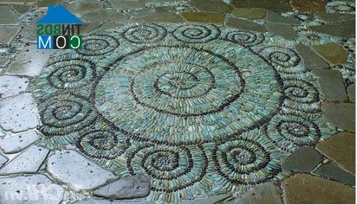 Ảnh Tạo lối đi trong vườn theo phong cách mosaic