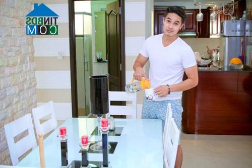 Ảnh Ghé thăm nhà của hotboy Baggio