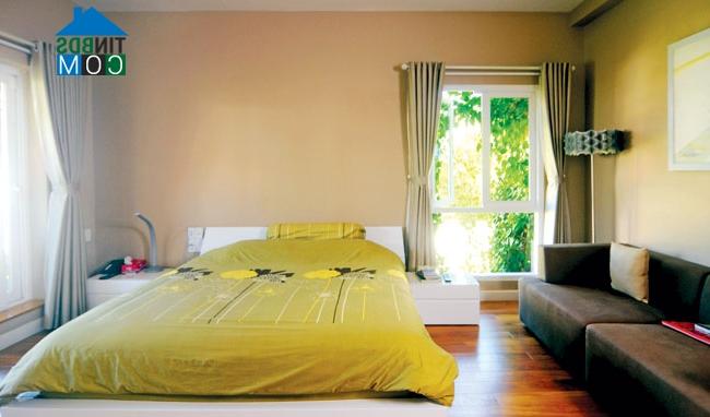 Ảnh Ngôi nhà mang nét riêng trong khu dân cư